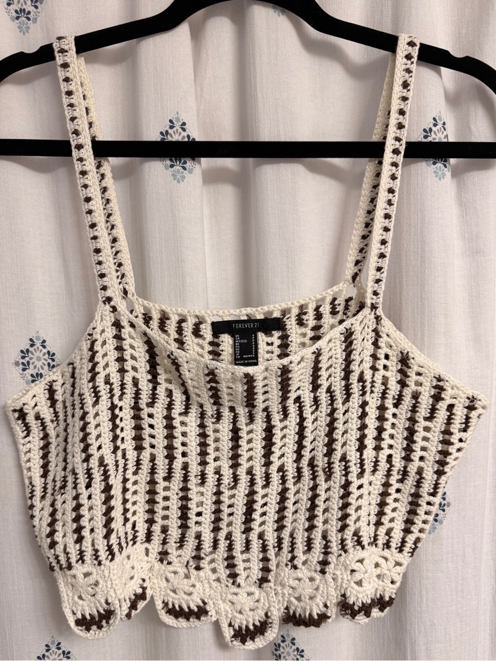 Forever 21 Brown & Cream Scalloped Crochet Crop Tank Top Cami